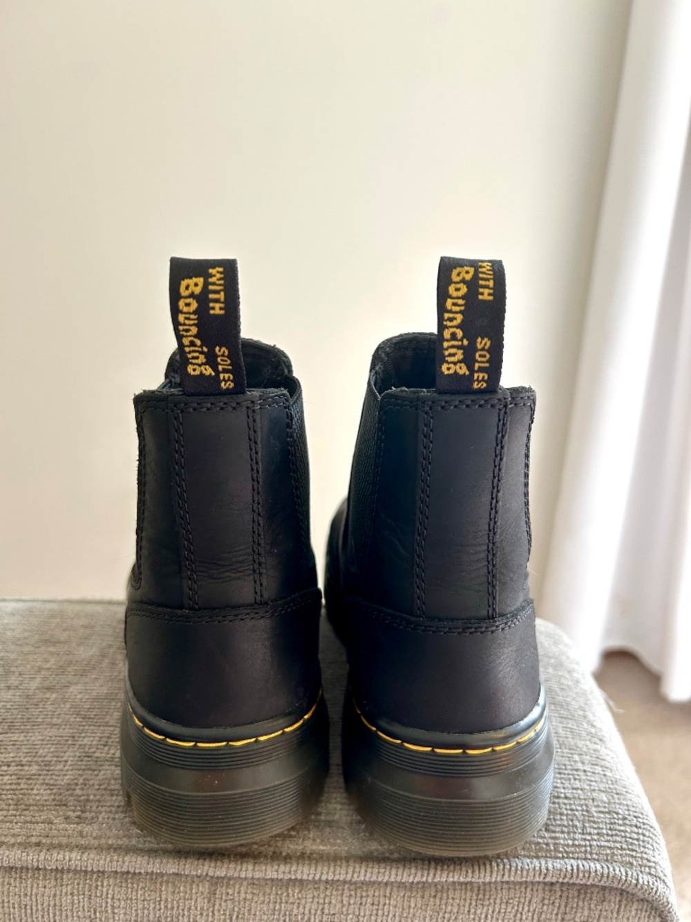 Dr. Martens Embury Chelsea Leather Boots - Picture 3 of 4